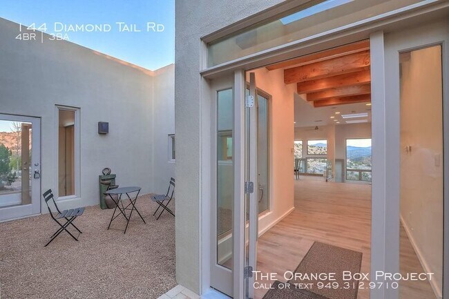 Foto del edificio - 144 Diamond Tail Rd