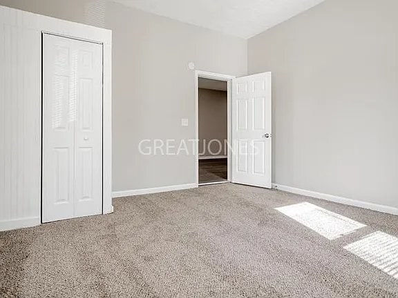 Foto del edificio - 2932 13th Ave