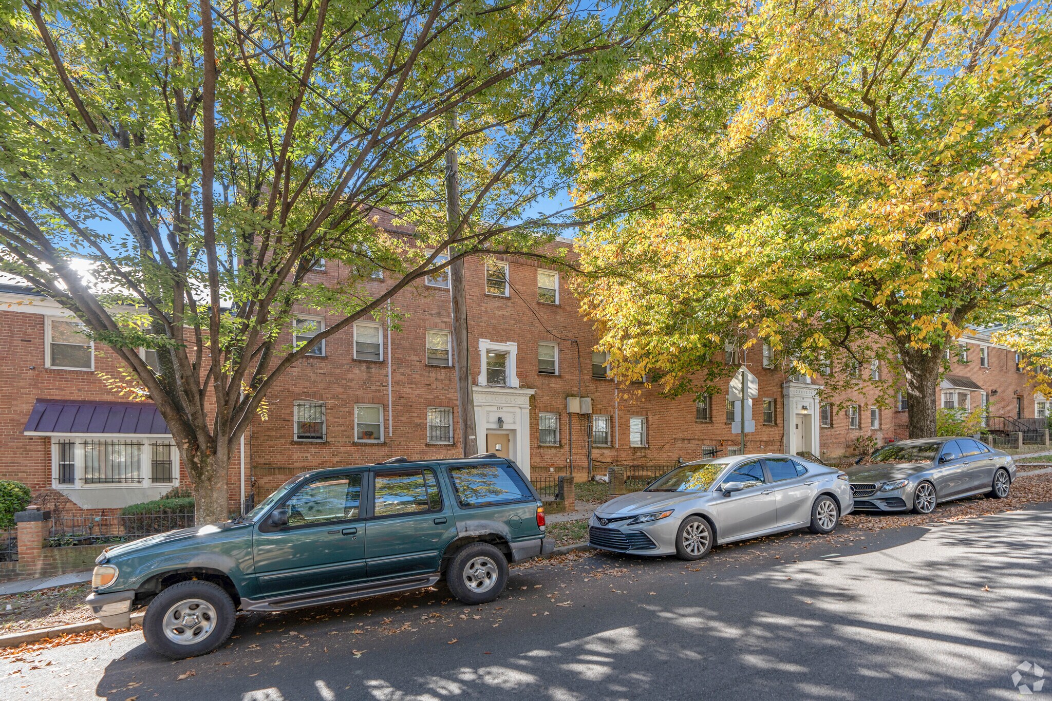 Elmwood Condominiums