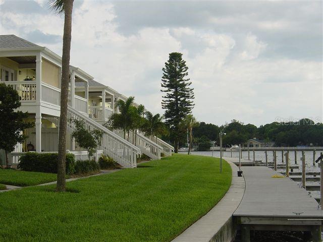 Building Photo - 117 Pompano Dr SE