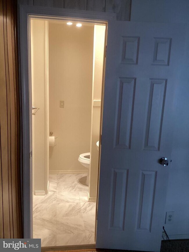 619 DeKalb St, Bridgeport, PA 19405 Townhome Rentals in Bridgeport PA