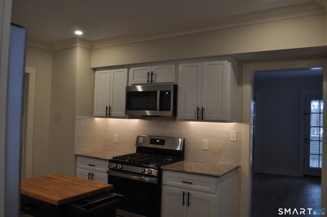 Foto del edificio - 56 Harrison Ave