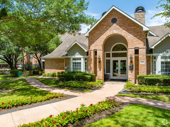 Building Photo - Lexington Apartments