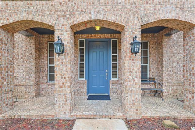 Building Photo - 3705 Menard Dr