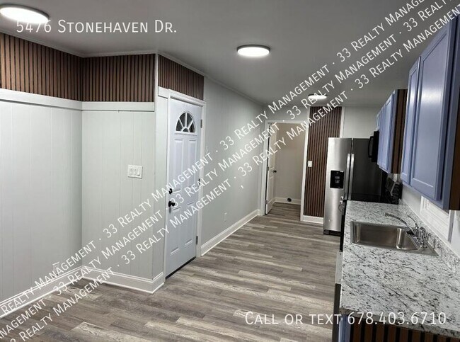 Building Photo - 5476 Stonehaven Dr
