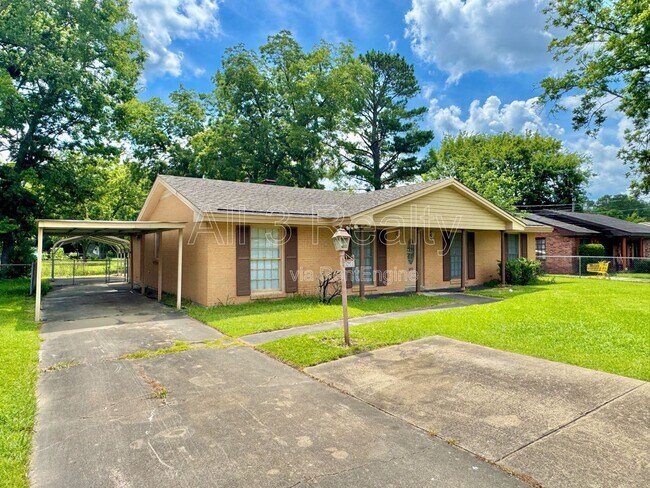 Foto del edificio - 3253 Windwood Dr