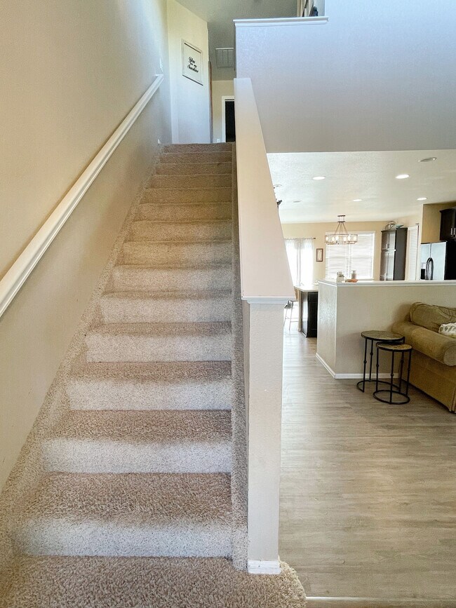 Foto del edificio - 3403 Wagon Trail Rd