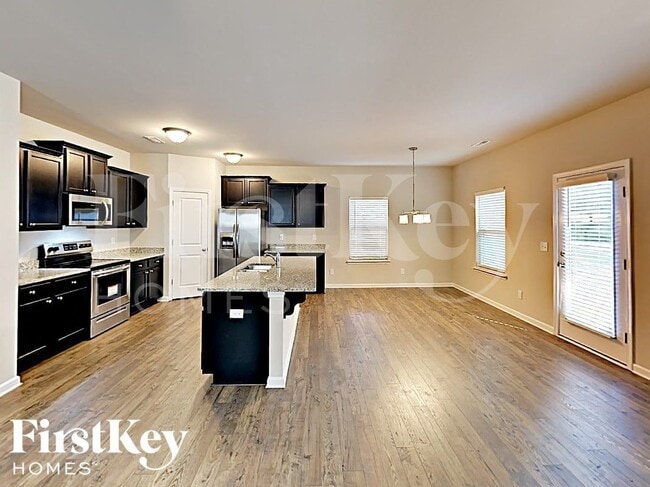 Foto del edificio - 1709 Rocky River Rd