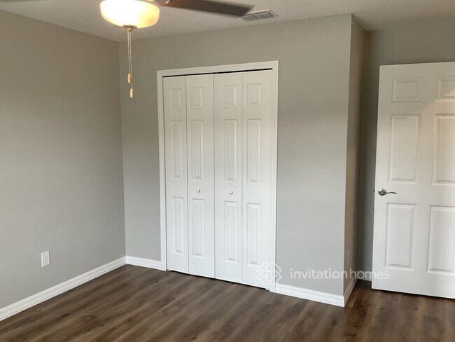 Foto del edificio - 1470 Navigator Rd