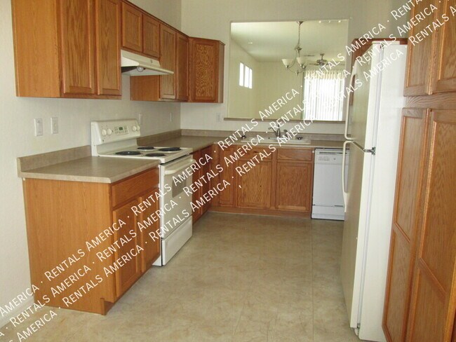 Foto del edificio - 5614 W Lydia Ln