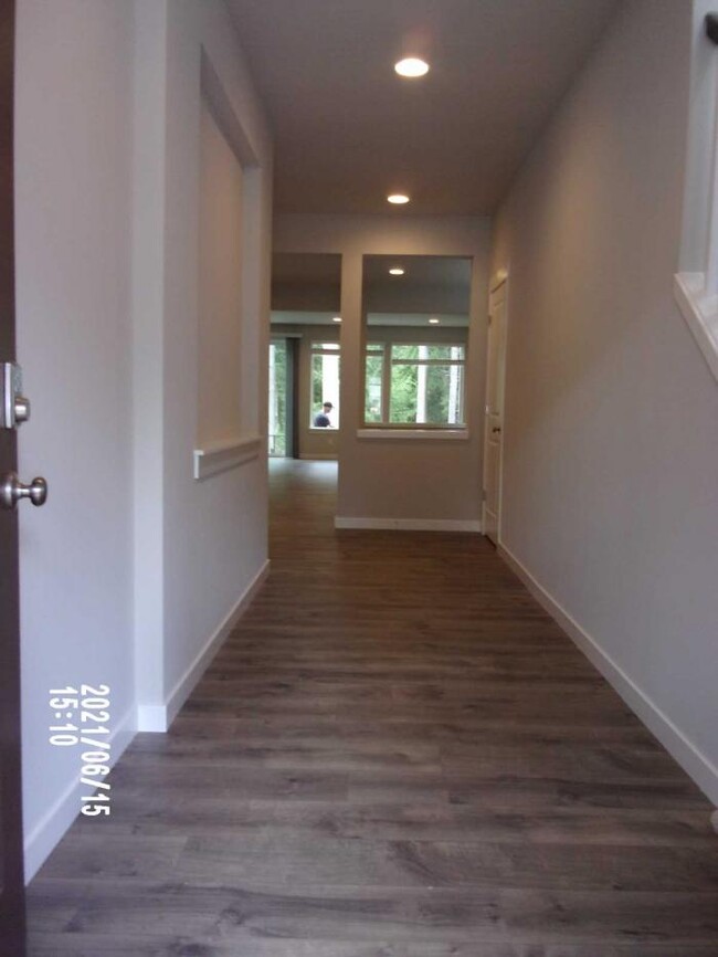 Building Photo - 5 bedroom in Lake Stevens WA 98258