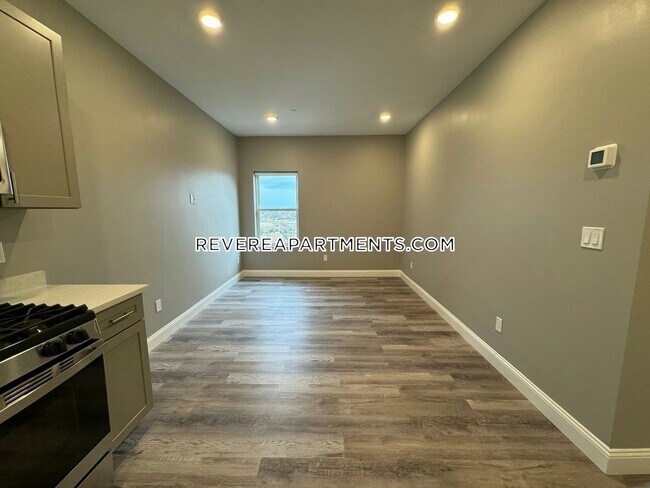 Foto del edificio - 38 Walnut Ave.