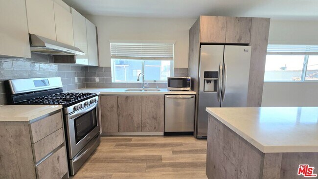 Foto del edificio - 8532 Cashio St