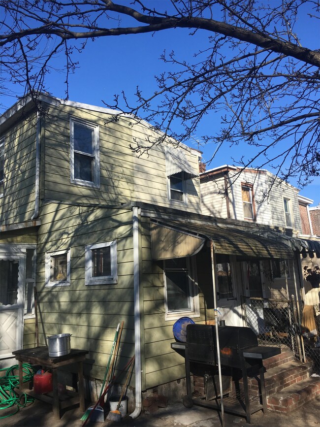 Building Photo - 151 Tremont St