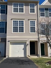 15592 John Diskin Cir