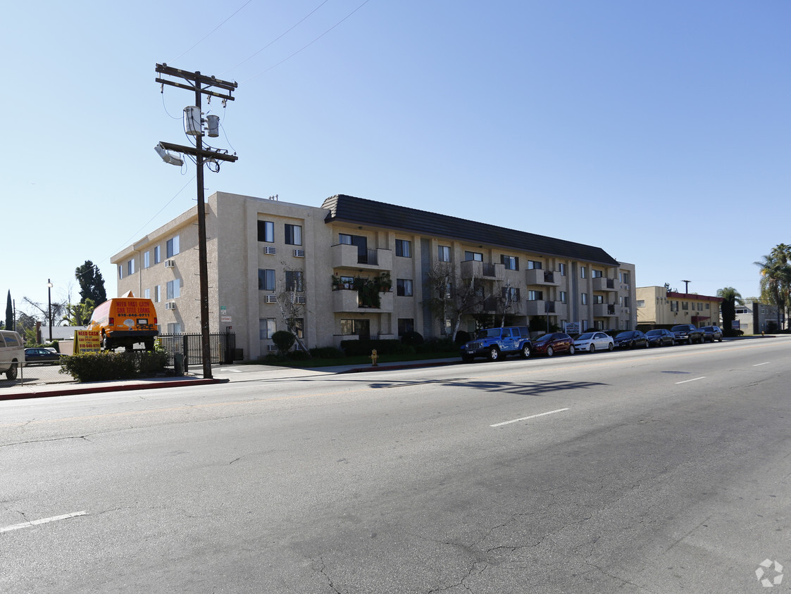 Primary Photo - Vanowen Apartments