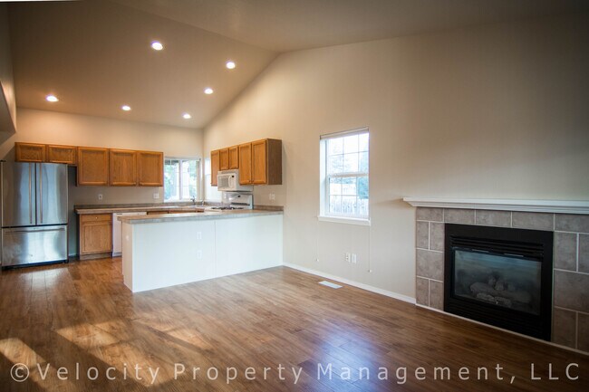 Foto del edificio - Elkhorn Estates home in SW Bend - pet frie...