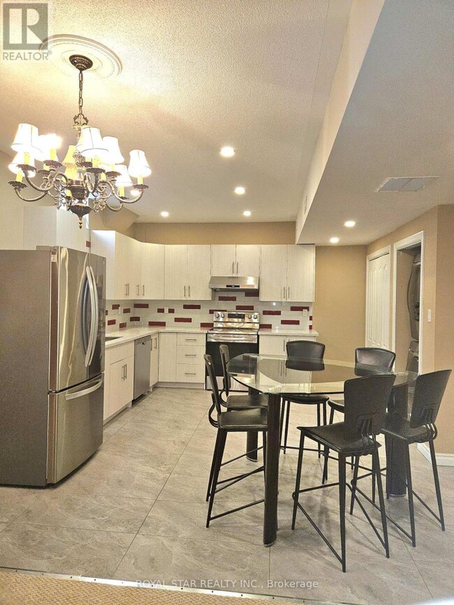 Building Photo - 2257 Manor Hill Dr