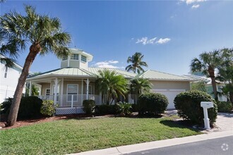 Building Photo - 27091 Flamingo Dr