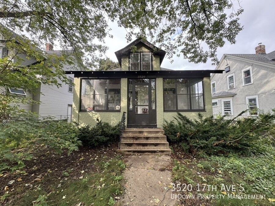 Foto principal - 3520 17th Ave S