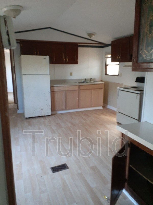 Building Photo - 2636 E Palmetto St