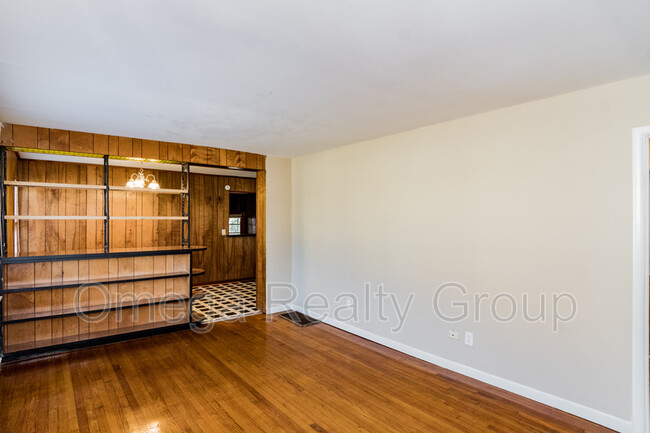 Foto del edificio - 517 Zinnia Ln