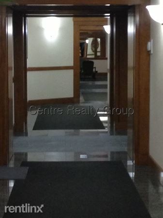 Foto del edificio - 2 br, 1 bath Apartment - 99 Florence St