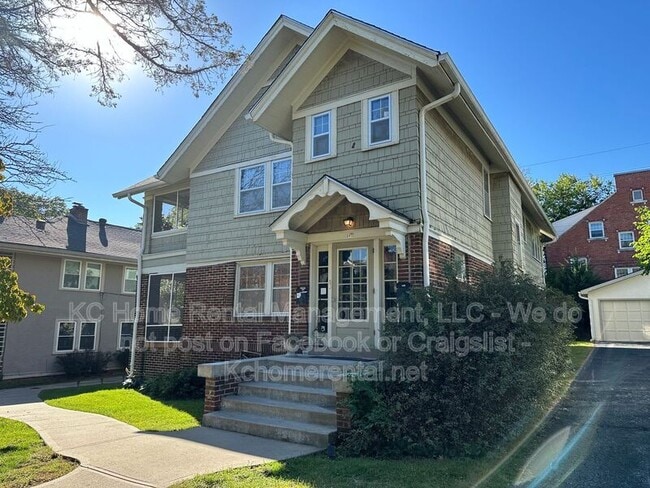 Foto del edificio - 207 W 51 Terrace