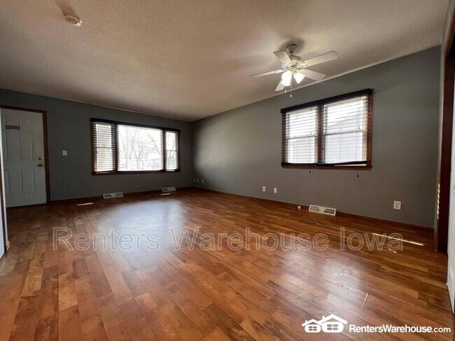 Foto del edificio - 411 4th St NW