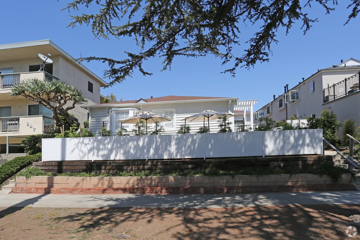 Foto del edificio - 951 9th St