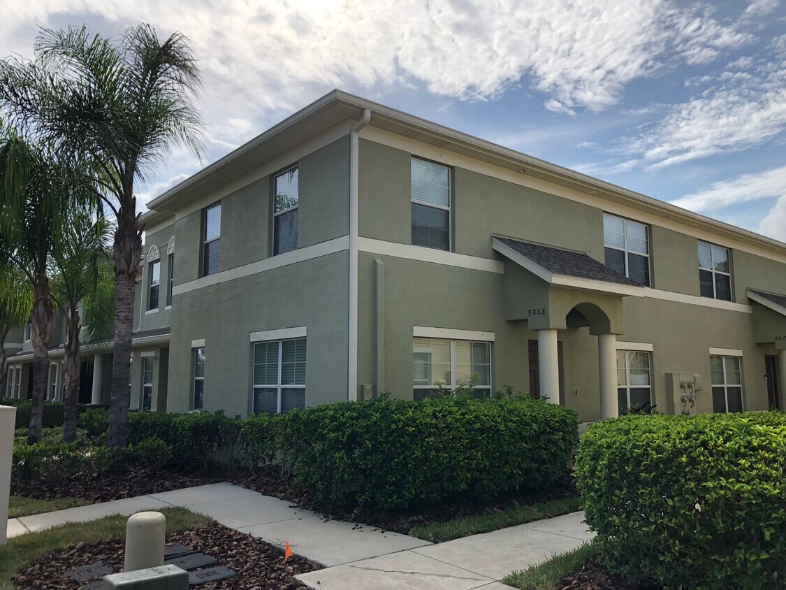 9868 Trumpet Vine Loop, Trinity, FL 34655 Townhome Rentals in Trinity FL