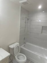 Building Photo - 2209 Leland Ct