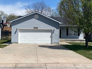 Building Photo - 2316 Heizer St