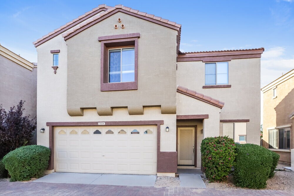 Foto principal - 7506 S 14th St