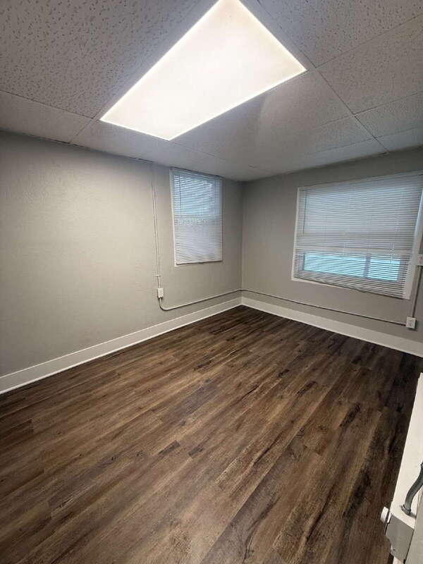 Building Photo - 1320 1/2 Broad Street