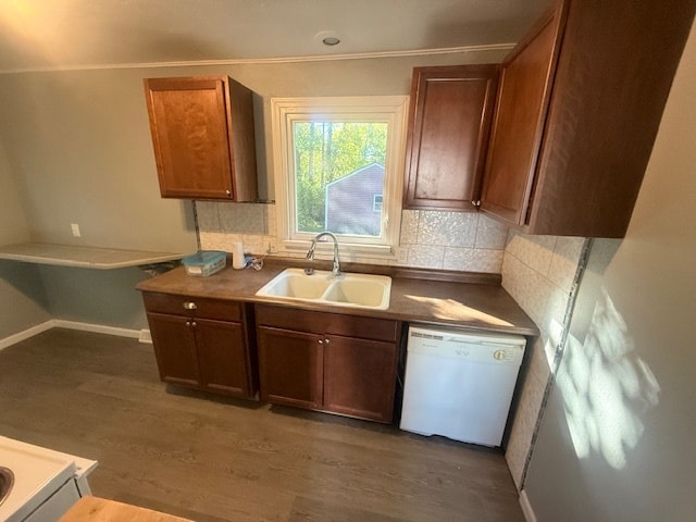 Foto del edificio - 2616 Elwood Ave