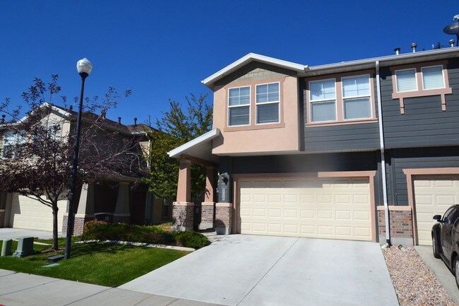 Building Photo - 89 E Calbourne Ln