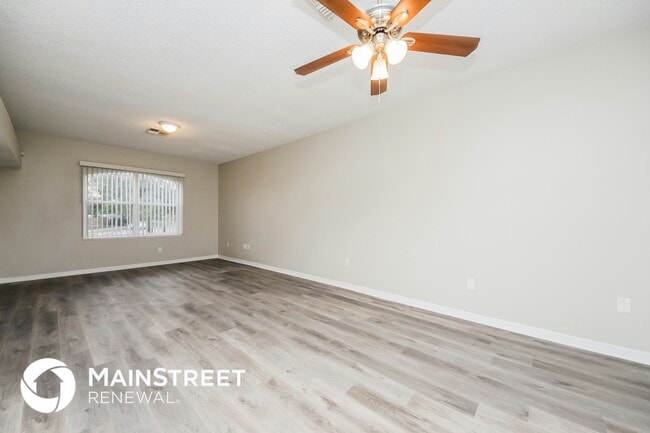 Foto del edificio - 4355 Pembridge Ave
