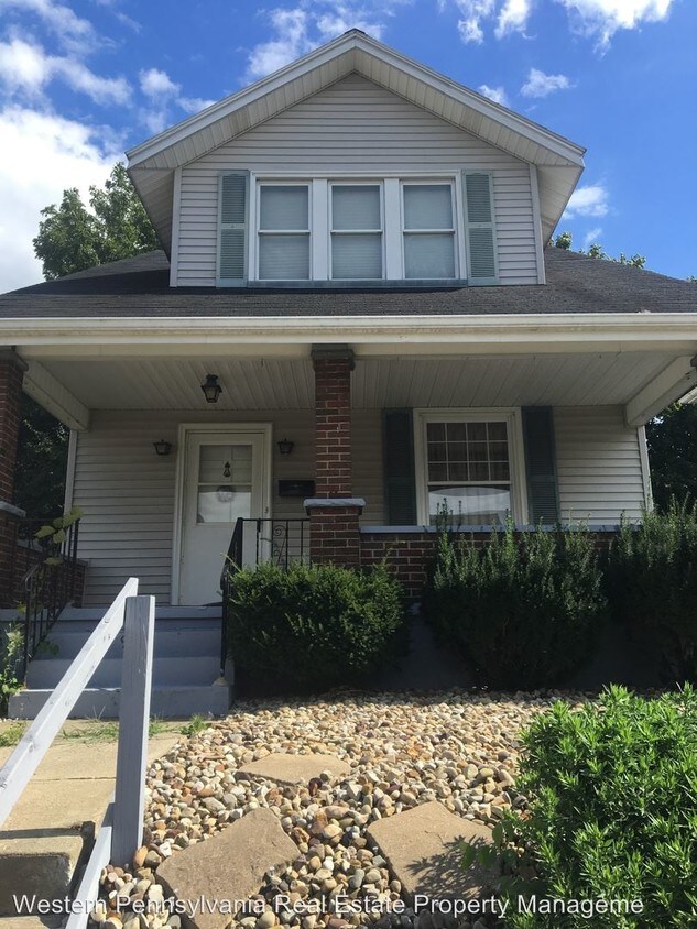 Primary Photo - 920 Harrison St