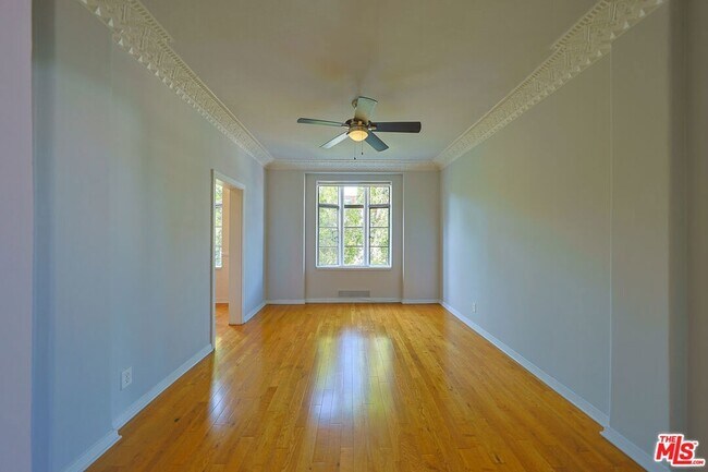 Building Photo - 1314 Hayworth Ave