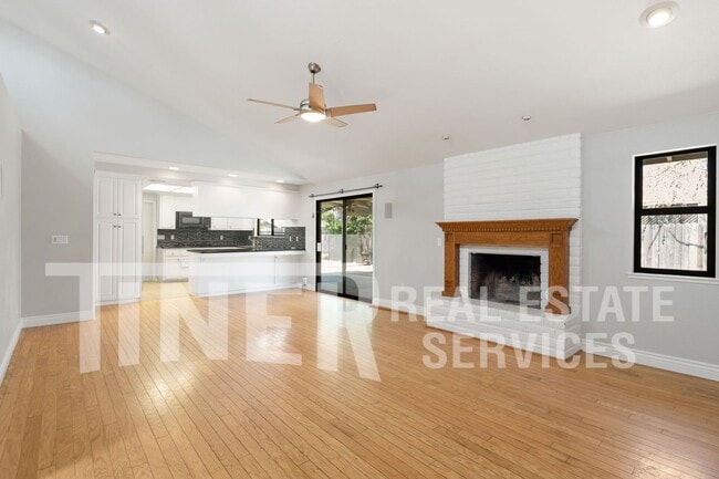 Building Photo - 3033 Merrick San Way