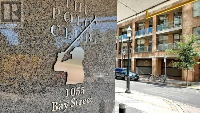 Building Photo - 1055 Bay St.