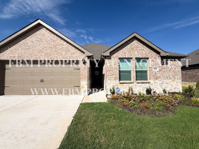 Foto del edificio - 369 Thoroughbred St