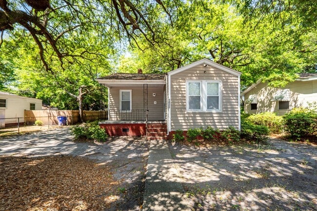 Photo - 3 Bedroom, 1 Bathroom Home in Dorchester Terrace - North Charleston