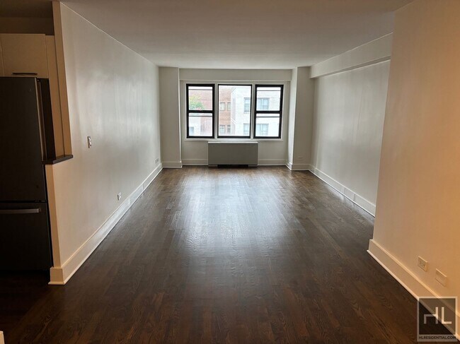 Building Photo - EAST 63 STREET