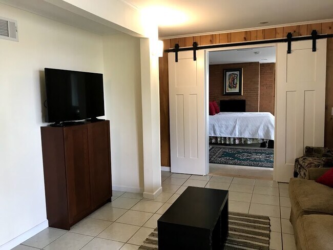 Foto del edificio - 1205 E 29th Pl