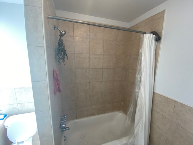 Foto del edificio - 2221 N 21st St