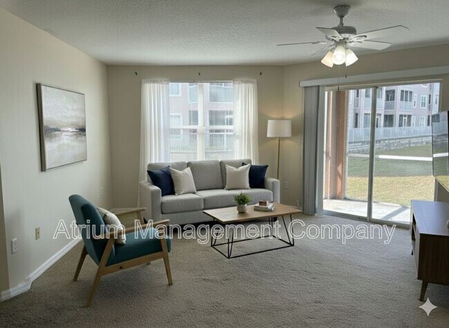 Foto del edificio - 2669 Emerald Lake Ct