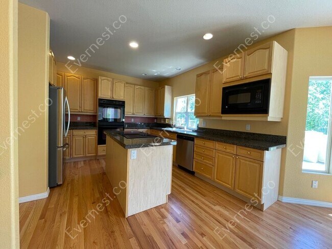 Foto del edificio - 17624 E Peakview Ave