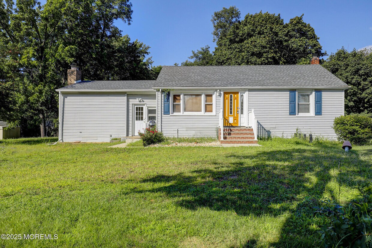 Primary Photo - 146 Millhurst Rd